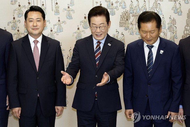 이재명 대통령, 여야 지도부 회동