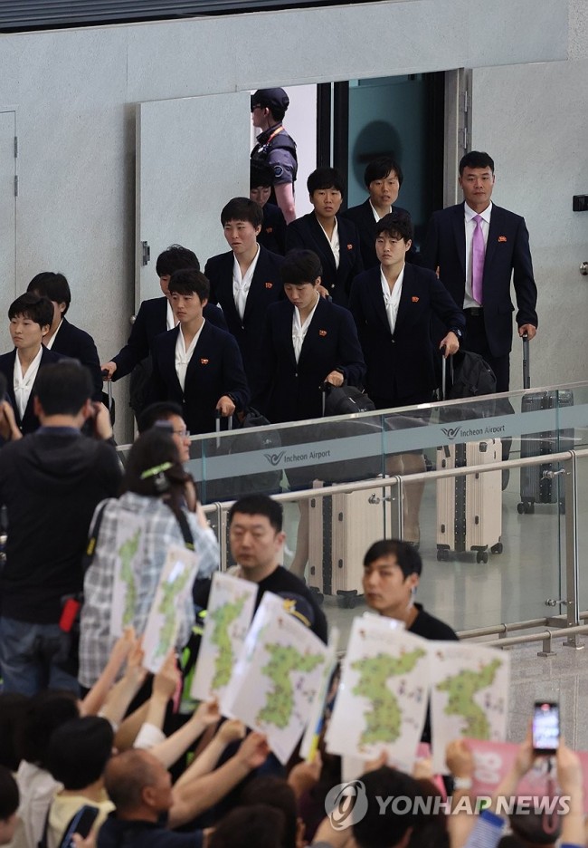 내고향축구단, AFC 여자 챔피언스리그 4강전 위해 방남