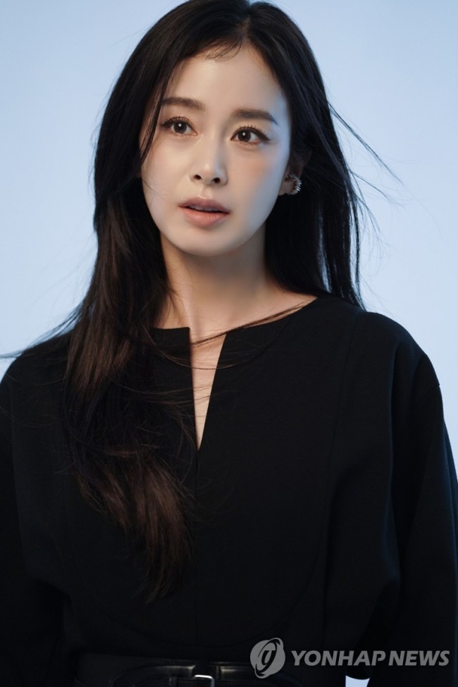 배우 김태희