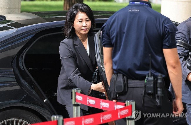 공판 출석하는 김혜경 씨
