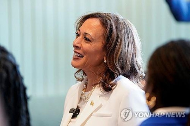 조지아주서 선거 운동하는 미 민주 대통령 후보 해리스