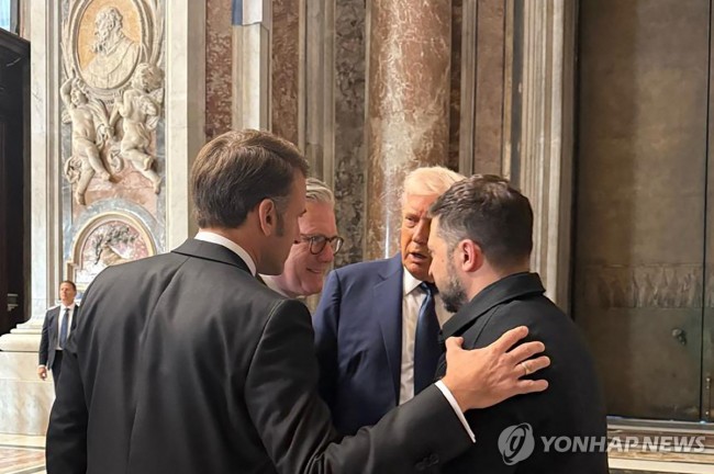 트럼프·마크롱·젤렌스키 대통령과 스타머 총리