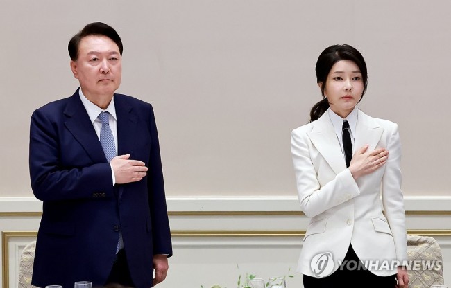 윤석열 대통령 부부, 파리 패럴림픽 선수단 격려 오찬 참석